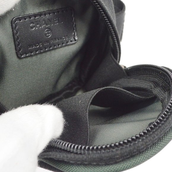 Authenticity Guaranteed Chanel Sports Line Leg Bag Pouch Black Green Nylon - Picture 10 of 10